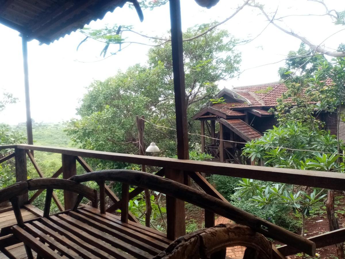 Quiet Garden View Lodge&Trekking Banlung Екстериор снимка