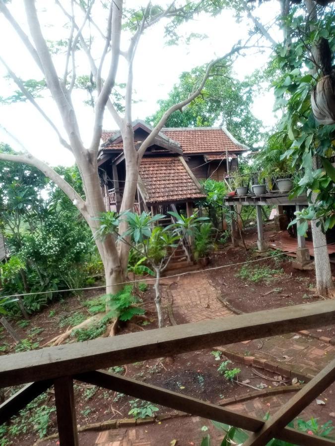 Quiet Garden View Lodge&Trekking Banlung Екстериор снимка